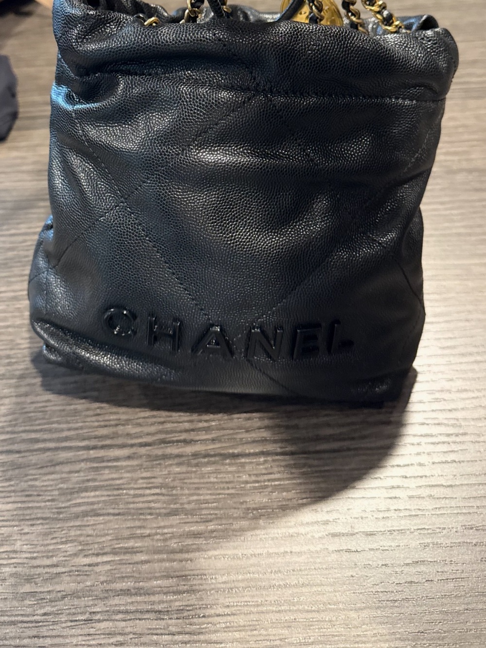 Chanel Mini 22 - Picture 2 of 2